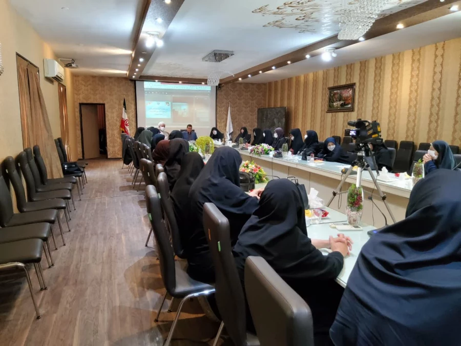 تشکیل جلسه شورای مدیریت دانشگاه فرهنگیان استان اصفهان 7