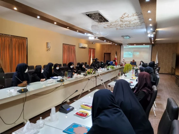 تشکیل جلسه شورای مدیریت دانشگاه فرهنگیان استان اصفهان 8