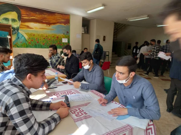 بازدید دکتر علی اکبر کجباف از روند مصاحبه ی داوطلبان ورود به دانشگاه 11