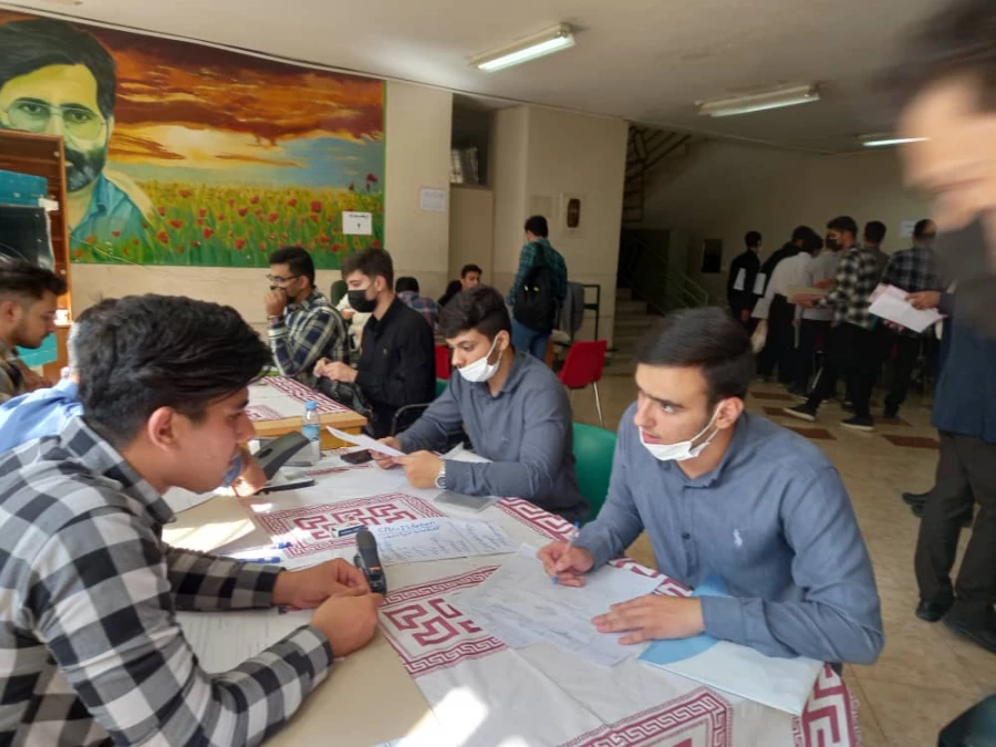 بازدید دکتر علی اکبر کجباف از روند مصاحبه ی داوطلبان ورود به دانشگاه 11