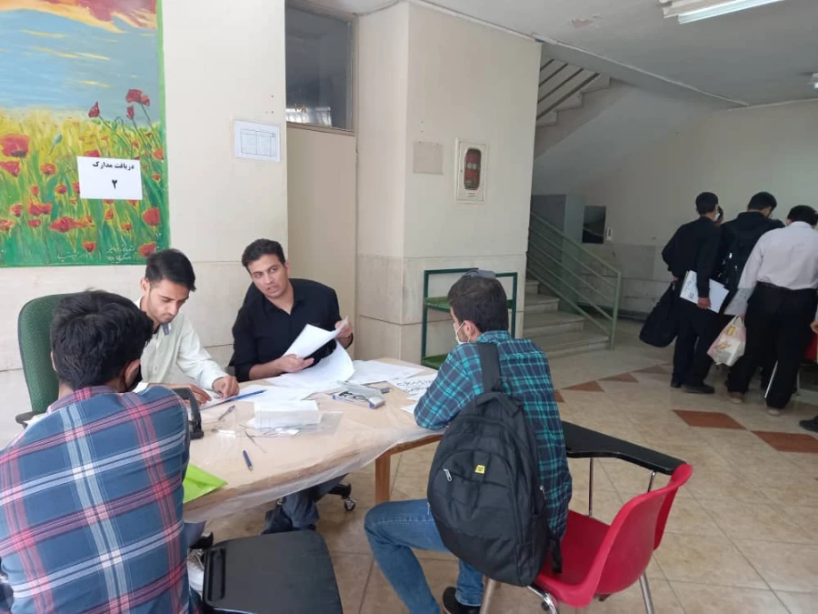 بازدید دکتر علی اکبر کجباف از روند مصاحبه ی داوطلبان ورود به دانشگاه 13