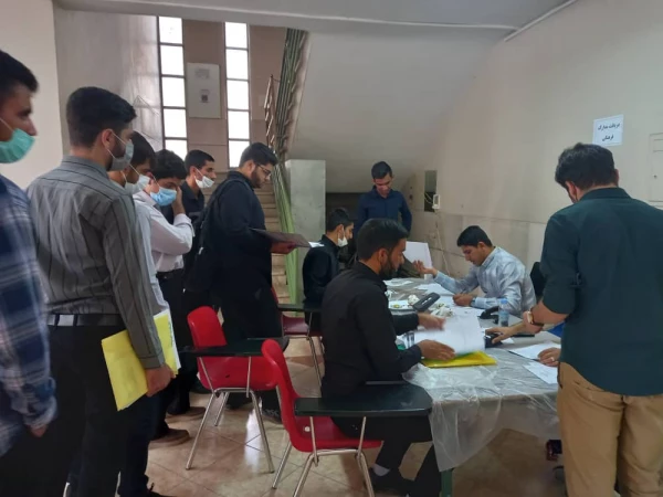 بازدید دکتر علی اکبر کجباف از روند مصاحبه ی داوطلبان ورود به دانشگاه 15