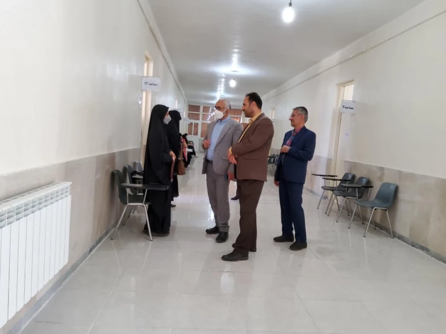 بازدید معاونت اداره کل آموزش و پرورش از روند برگزاری مصاحبه داوطلبان ورود به دانشگاه فرهنگیان 3