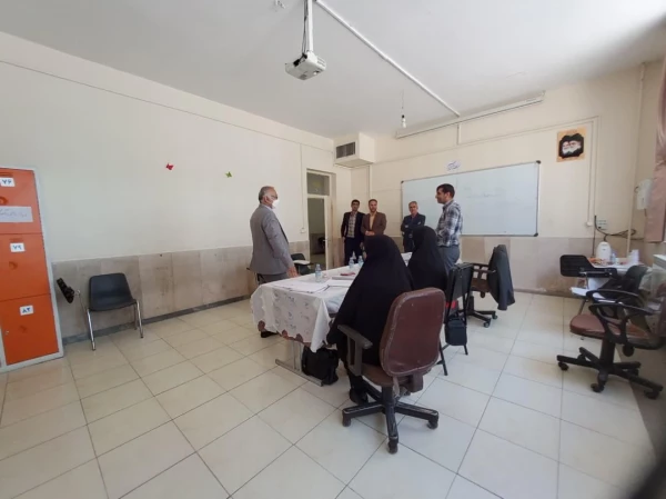 بازدید معاونت اداره کل آموزش و پرورش از روند برگزاری مصاحبه داوطلبان ورود به دانشگاه فرهنگیان 7