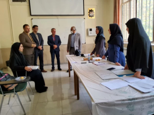 بازدید معاونت اداره کل آموزش و پرورش از روند برگزاری مصاحبه داوطلبان ورود به دانشگاه فرهنگیان 11