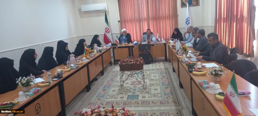 بازدید دکتر علی اکبر کجباف از مرکز امام خمینی(ره) کاشان 2