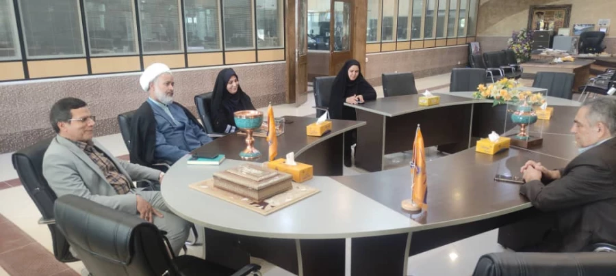 بازدید دکتر علی اکبر کجباف از مرکز امام خمینی(ره) کاشان 2