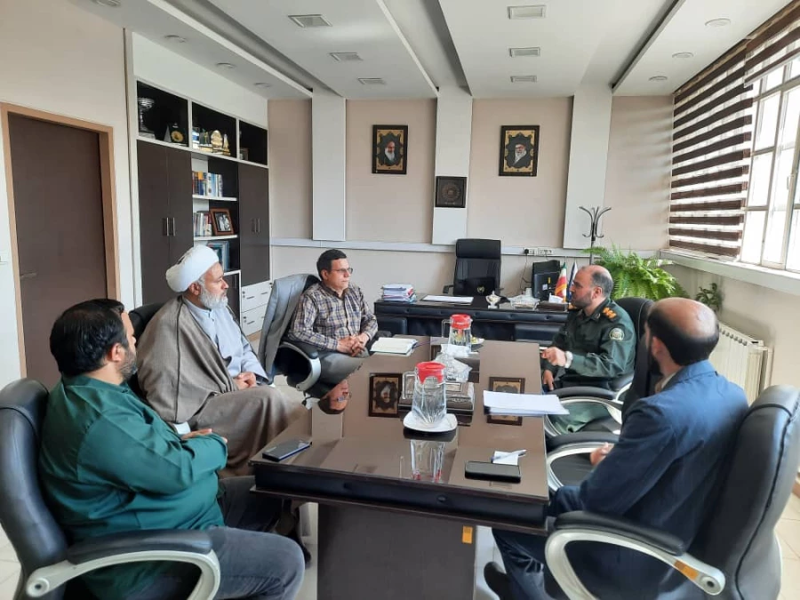 دیدار دکتر علی اکبر کجباف و سرهنگ پاسدار محمد رضایی 5