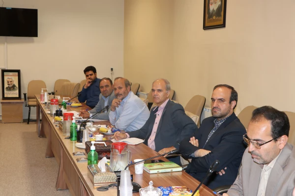  تشکیل جلسه ی مشترک مسئولین دانشگاه و اداره  کل آموزش و پرورش استان اصفهان 8