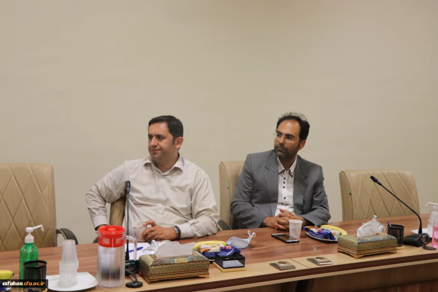  تشکیل جلسه ی مشترک مسئولین دانشگاه و اداره  کل آموزش و پرورش استان اصفهان 9