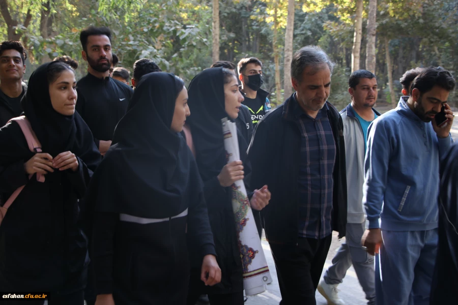 همایش پیاده روی اساتید،کارکنان و دانشجومعلمان دانشگاه فرهنگیان استان اصفهان 4
