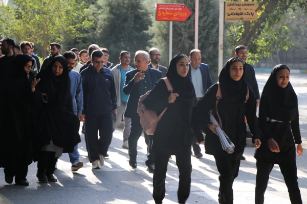 همایش پیاده روی اساتید،کارکنان و دانشجومعلمان دانشگاه فرهنگیان استان اصفهان 5