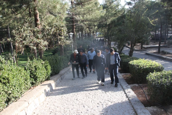 همایش کوه گشت  اساتید،کارکنان و دانشجومعلمان دانشگاه فرهنگیان استان اصفهان 3