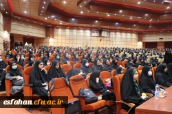 مراسم دانشجویان دختر جدیدالورود سال 1401 دانشگاه فرهنگیان استان اصفهان 4
