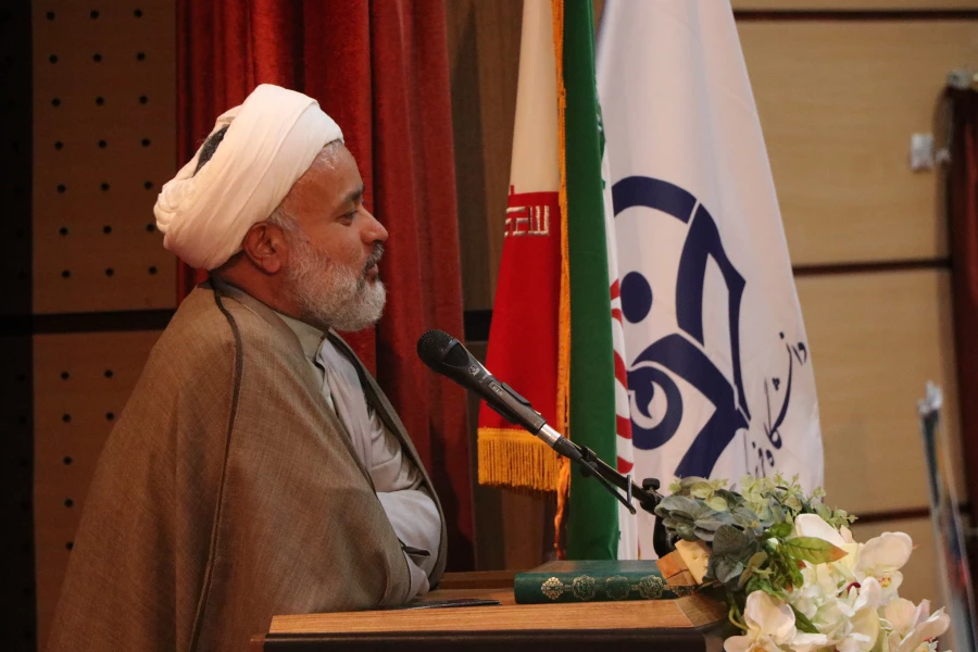 مراسم دانشجویان دختر جدیدالورود سال 1401 دانشگاه فرهنگیان استان اصفهان 15