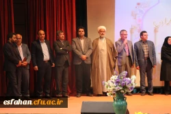 مراسم دانشجویان دختر جدیدالورود سال 1401 دانشگاه فرهنگیان استان اصفهان 17