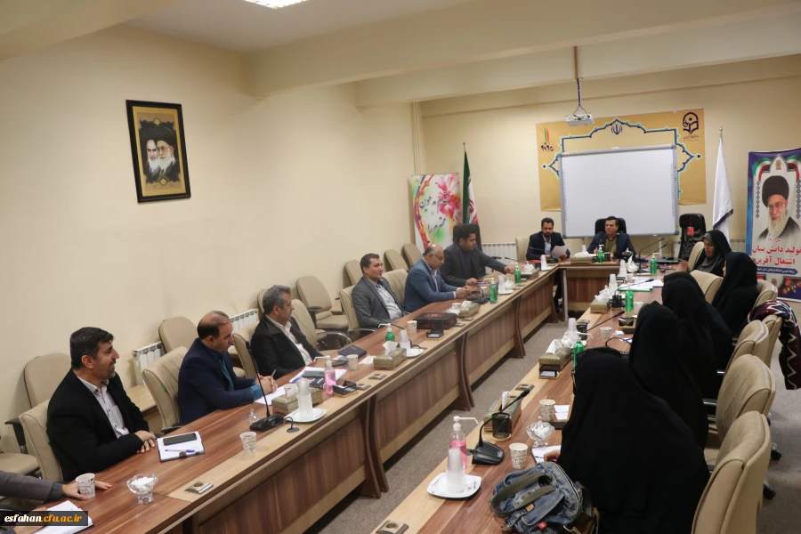 تشکیل جلسه ی شوری آموزش دانشگاه 2