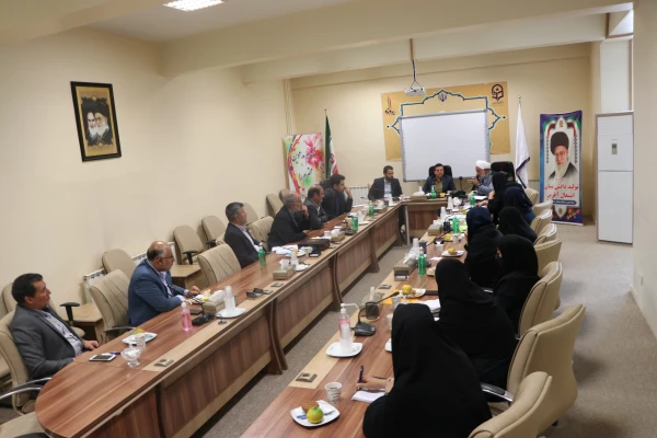 تشکیل جلسه ی شوری آموزش دانشگاه 13