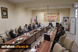 حضور اساتید مأمور در دانشگاه بسیار ارزشمند است. 2