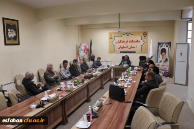 حضور و زحمات اساتید مأمور در دانشگاه بسیار ارزشمند است.