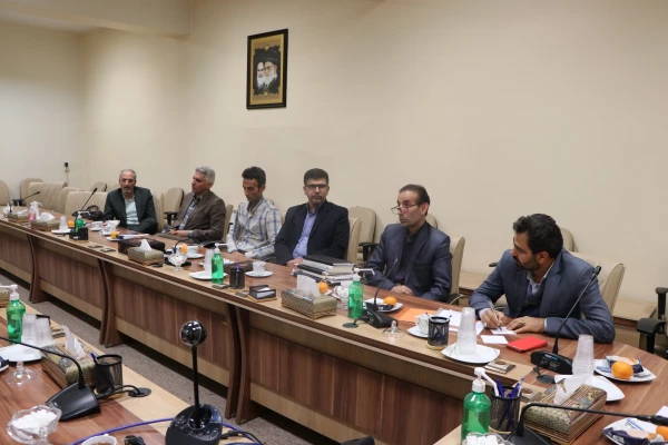 حضور اساتید مأمور در دانشگاه بسیار ارزشمند است. 4