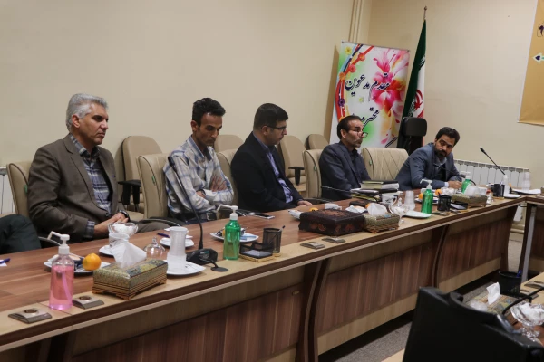 حضور اساتید مأمور در دانشگاه بسیار ارزشمند است. 5