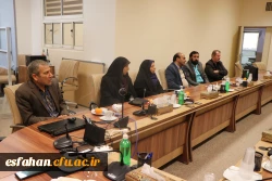 حضور اساتید مأمور در دانشگاه بسیار ارزشمند است. 9