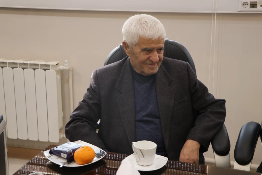 دیدار دکتر کجباف  با روسای و اساتید پیشکسوت مرکز شهید آیت نجف آباد 5