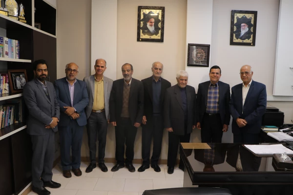 دیدار دکتر کجباف  با روسا و اساتید پیشکسوت مرکز شهید آیت نجف آباد 2