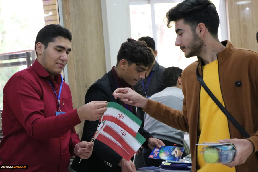 مراسم گرامیداشت روز دانشجو به روایت تصویر 5