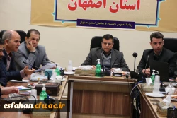 تشکیل جلسه شورای پژوهش دانشگاه 4