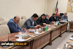 تشکیل جلسه شورای پژوهش دانشگاه 8