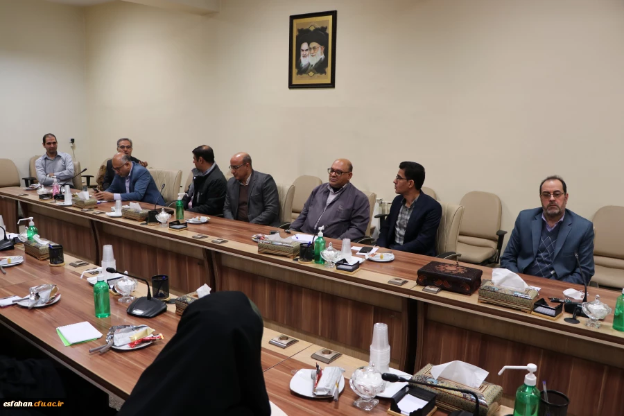 تشکیل جلسه  سرپرستان شبانه روزی دانشگاه فرهنگیان استان اصفهان 5