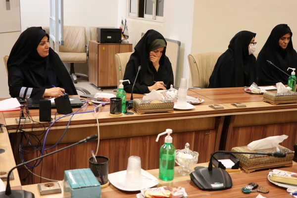 تشکیل جلسه  سرپرستان شبانه روزی دانشگاه فرهنگیان استان اصفهان 9