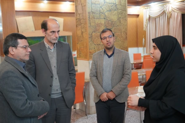 بازدید دکتر کجباف به همراه مدیرکل آموزش و پرورش از خوابگاه های دانشجویی پردیس حضرت فاطمه الزهرا(س) 2