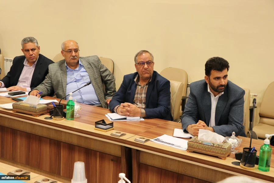 دوره توانمندسازی کارکنان حوزه  امور مالی ،طرح و برنامه و بودجه و پشتیبانی و رفاه کارکنان  12