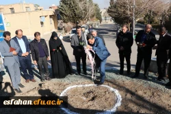 آیین کلنگ زنی ساخت آزمایشگاه علوم پایه مرکز شهیدرجایی اصفهان 8