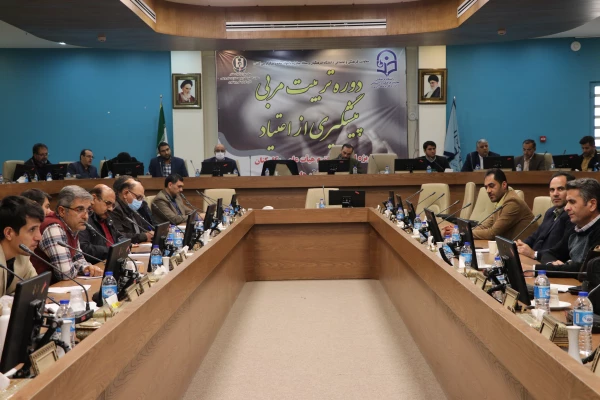 برگزاری کارگاه های مربیگری پیشگیری از اعتیاد 2