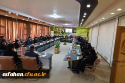 تشکیل  جلسه شوری مدیریت دانشگاه فرهنگیان استان اصفهان 11