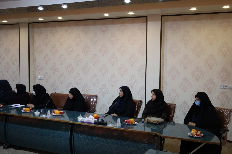 تشکیل  جلسه شوری مدیریت دانشگاه فرهنگیان استان اصفهان 12