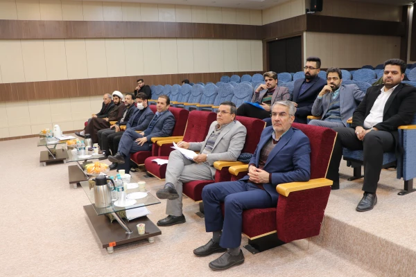 مراسم گرامیداشت مقام زن در پردیس فاطمه الزهرا(س) 18