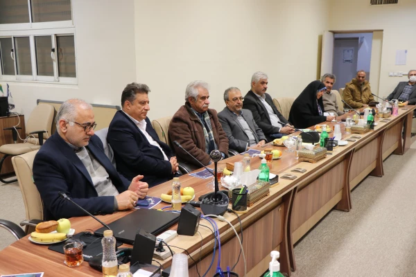 تشکیل جلسه   بنیاد خیرین حامی دانشگاه فرهنگیان استان اصفهان 7