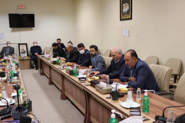 تشکیل جلسه   بنیاد خیرین حامی دانشگاه فرهنگیان استان اصفهان 8