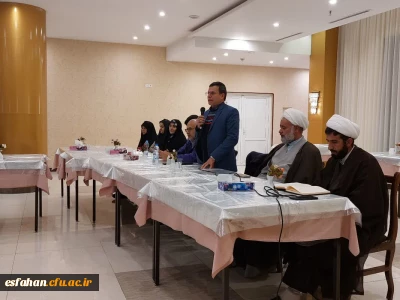 بازدید دکتر علی اکبر کجباف از اردوی زیارتی دانشجومعلمان استان اصفهان