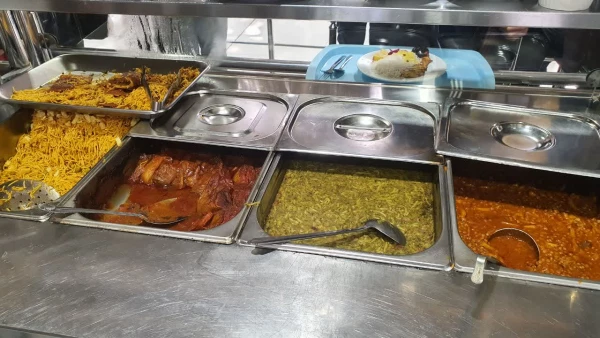 بازدید سرآشپزان دانشگاه فرهنگیان از آشپزخانه دانشگاه اصفهان 6