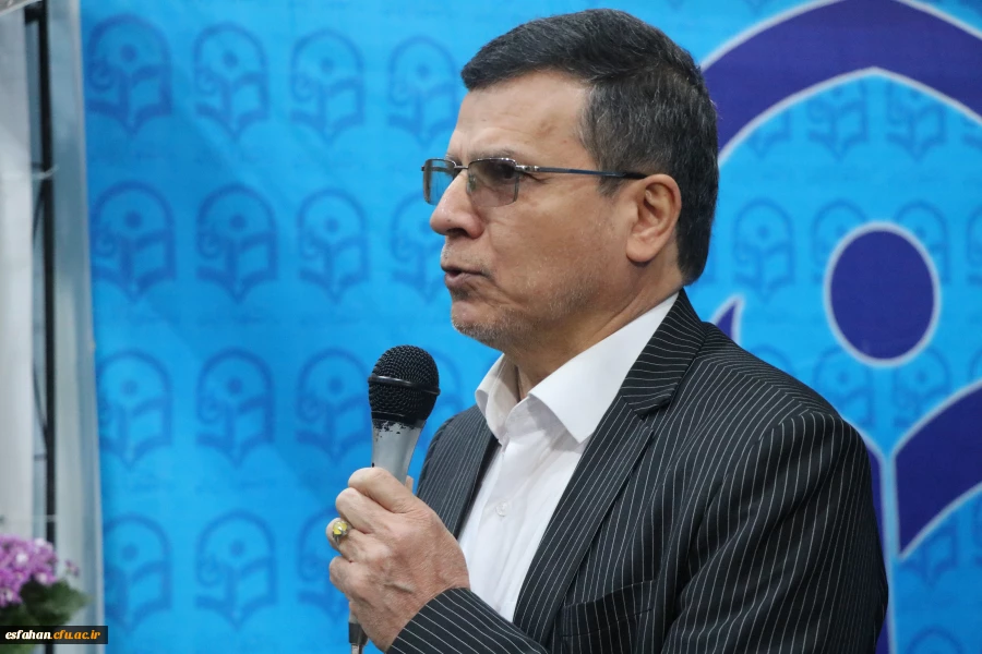 برگزاری نمایشگاه فعالیت های تشکل های دانشجویی دانشگاه فرهنگیان در اصفهان 7