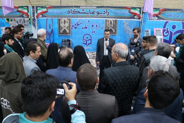 برگزاری نمایشگاه فعالیت های تشکل های دانشجویی دانشگاه فرهنگیان در اصفهان 16