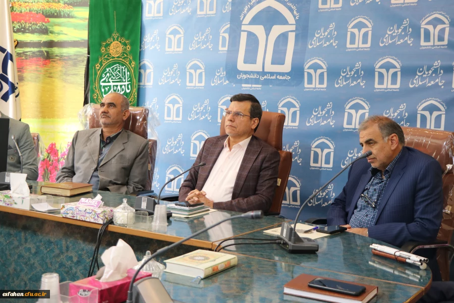 همایش بررسی جنگ روایت ها در تاریخ اسلام

 2