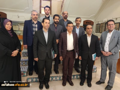 نشست هم اندیشی رئیس دانشگاه فرهنگیان اصفهان و رئیس مرکز تحقیقات معلمان استان