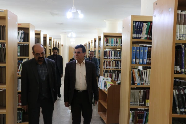 بازدید ریاست محترم دانشگاه فرهنگیان اصفهان از مرکز تحقیقات آموزش و پرورش استان اصفهان

 2